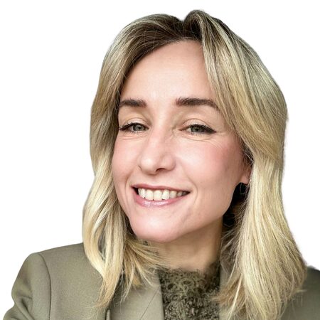 Esen Deniz Carus
