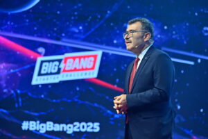 Over 1.74 billion TL in awards and investments were announced at Türkiye’s largest entrepreneurship event. 9 Over 1.74 billion TL in awards and investments were announced at Türkiye’s largest entrepreneurship event. 9